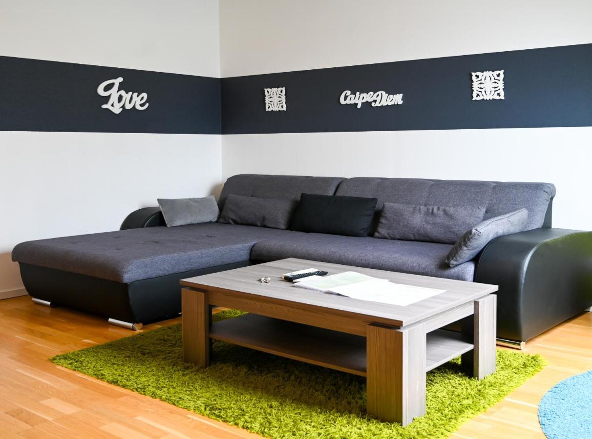Elegant Duplex Danube Canal فيينا المظهر الخارجي الصورة