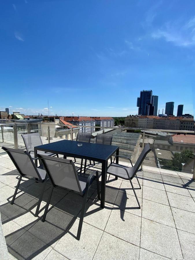 Elegant Duplex Danube Canal فيينا المظهر الخارجي الصورة